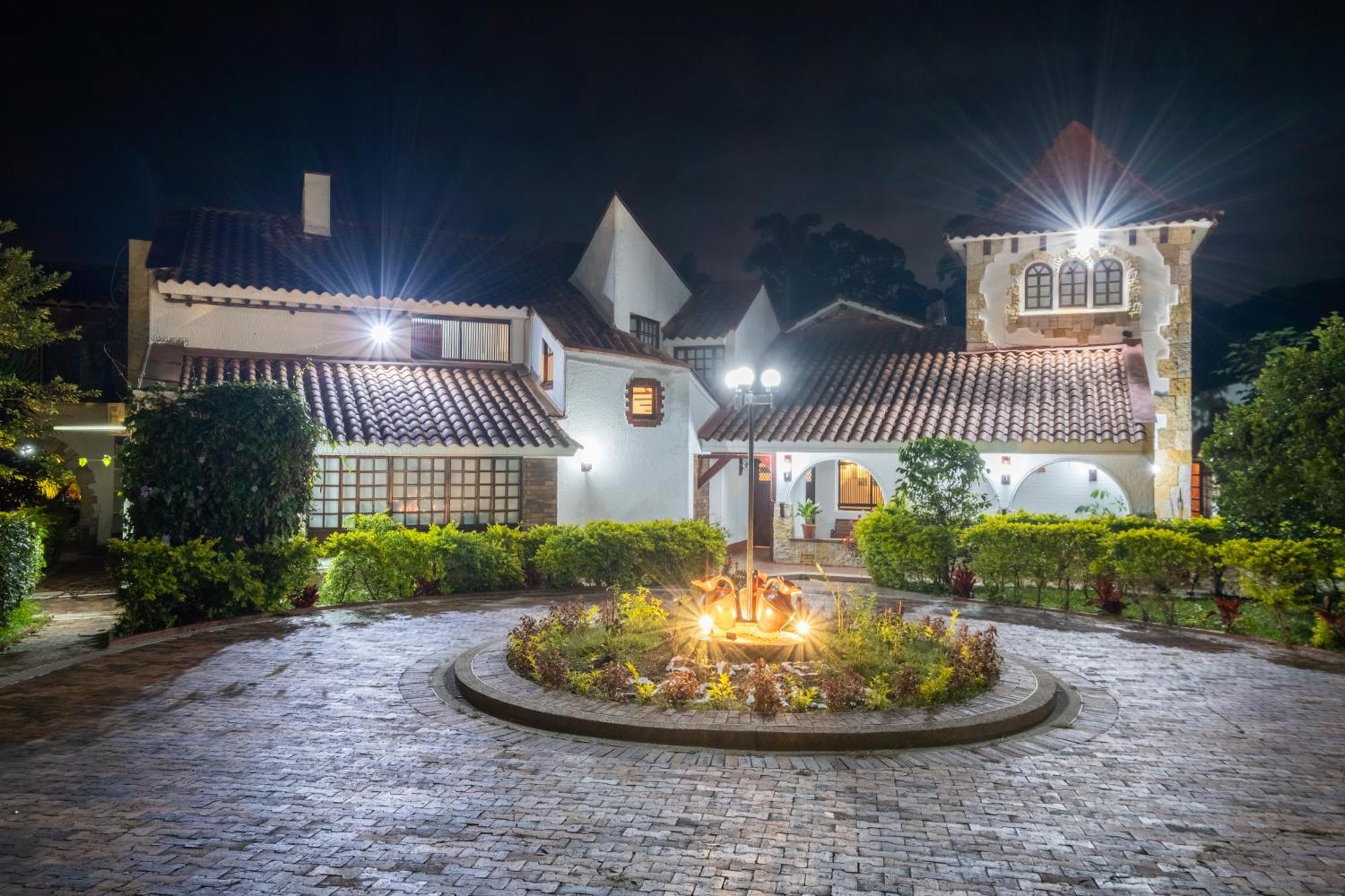 Hotel Chalet El Castillo By Majuva La Tebaida Exterior photo
